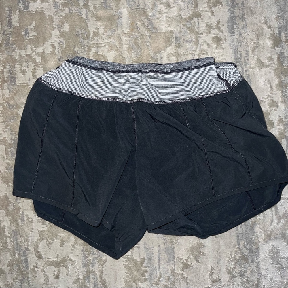 Lululemon short